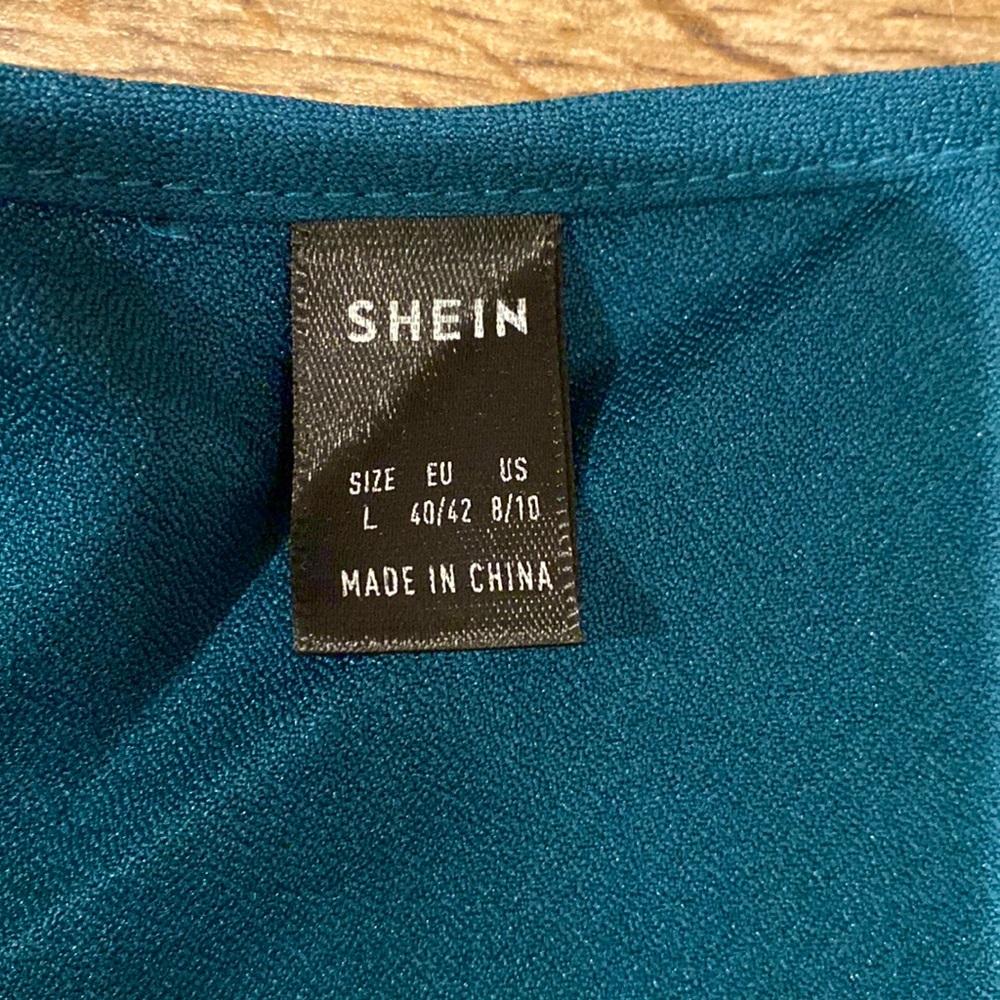 SHEIN top - Picture 2 of 4
